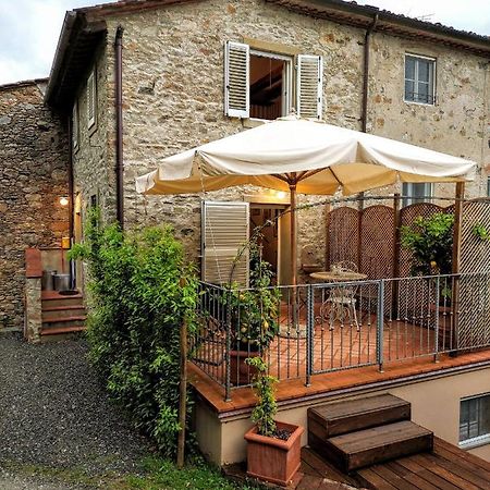 Casina Laura Villa Капанари Екстериор снимка